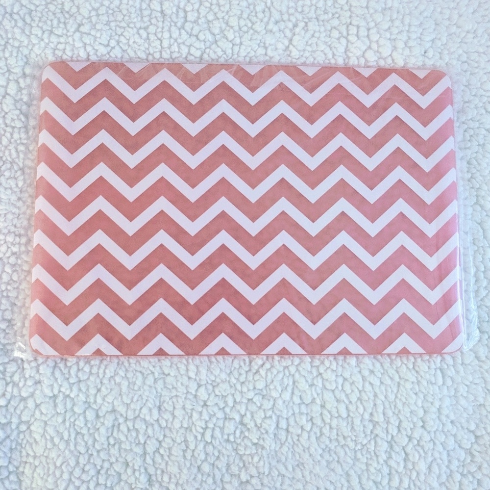 Pink chevron Mac Book Air 15in cover